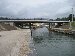 Neue Brücke